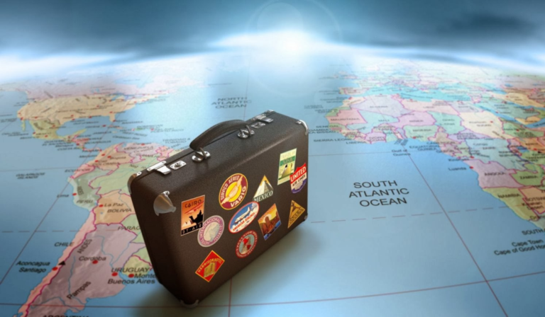 Read more about the article Mala de viagem: veja como organizar em 5 passos de forma fácil!