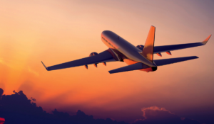 Read more about the article Promoção de voos de madrugada, saiba como economizar dinheiro comprando passagens mais baratas!